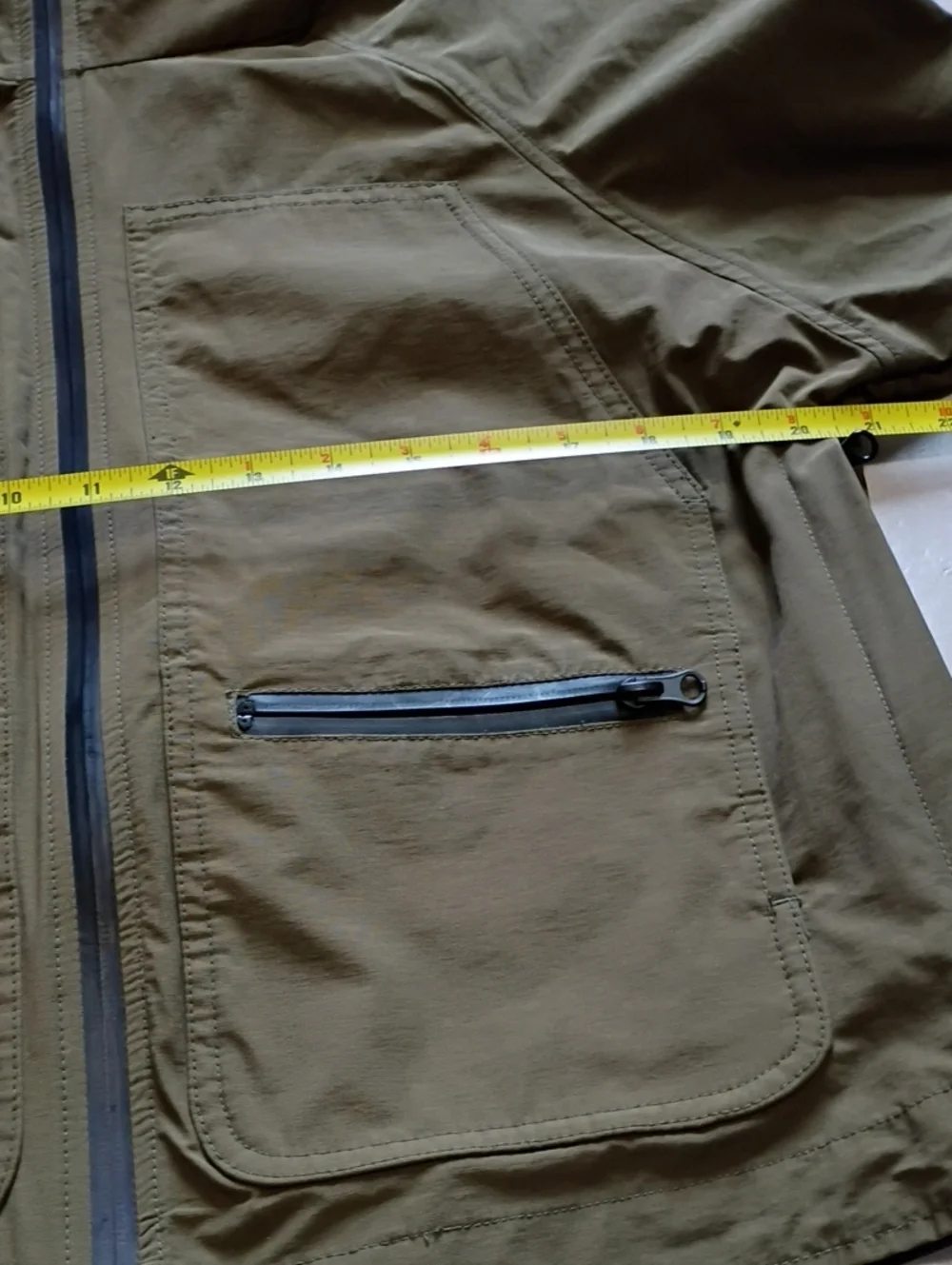 GAP  Olive Hooded Windbreaker Jacket 10/12 Youth